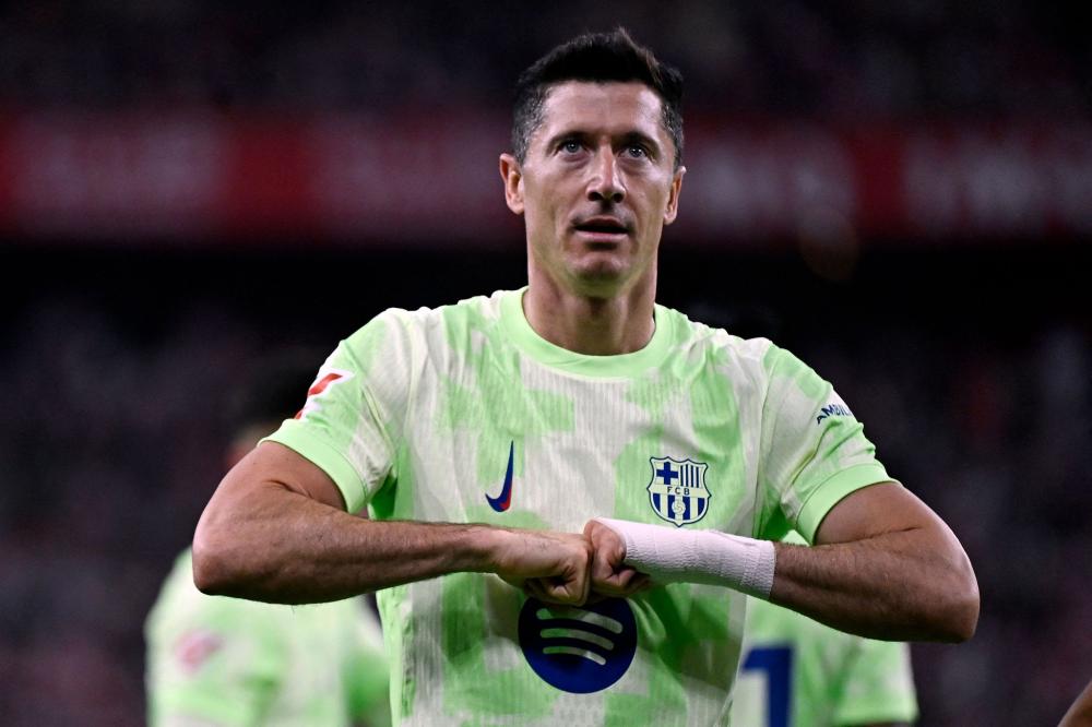 豪门俱乐部官宣主帅续约，合同长达三年