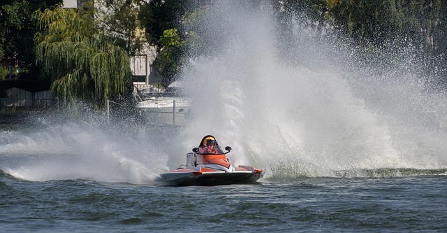 雷西亚时 雷西亚时